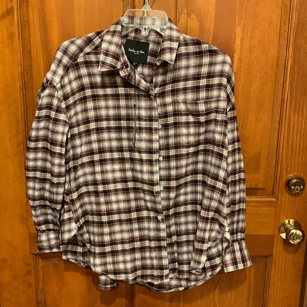 Twelve o two womens shirt top size xs